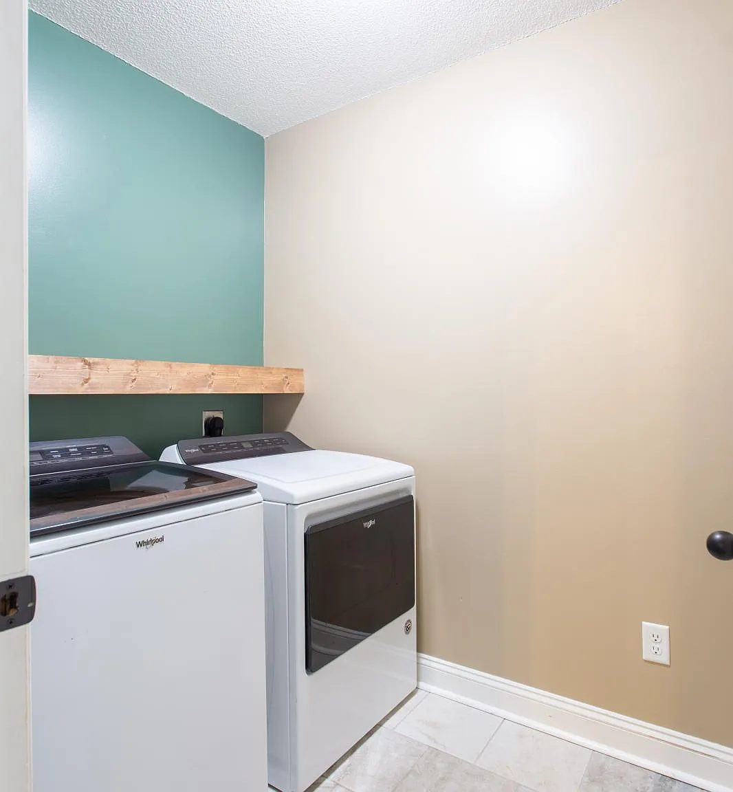 4 bed, 1562 sqft, $2,000 — Photo 3