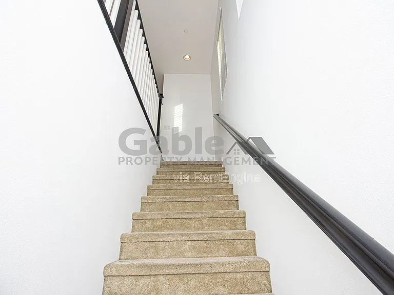 21916 Moveo Dr — Photo 11