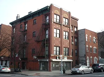 Rented by Urban Ambiance