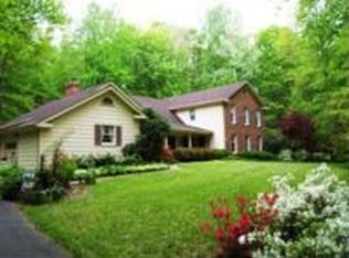 8824 Clinton Dr, Nokesville, VA 20181