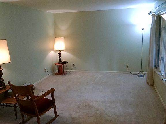 Living Room  12 X 22