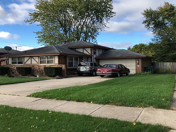 2nd image of 1505 Edgerton Dr