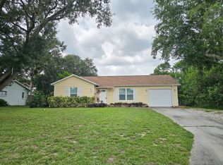 725 17th Pl SW, Vero Beach, FL 32962