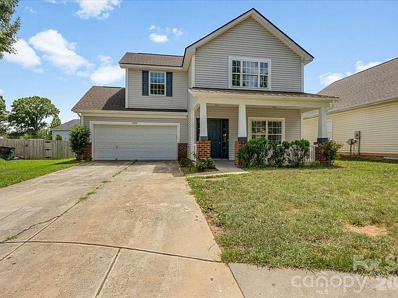 2nd image of 6410 Castlewynd Ct