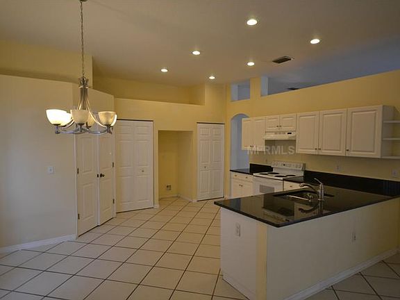 4th image of 3720 Eaglewood St