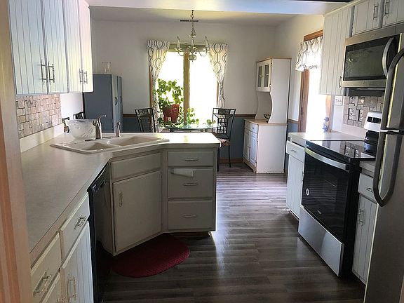 Newly  remodeled kitchen