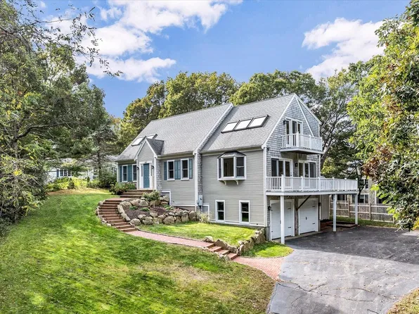 157 Saddler Lane, West Barnstable, MA 02668