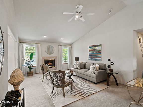 4th image of 3205 W Lincoln Ave