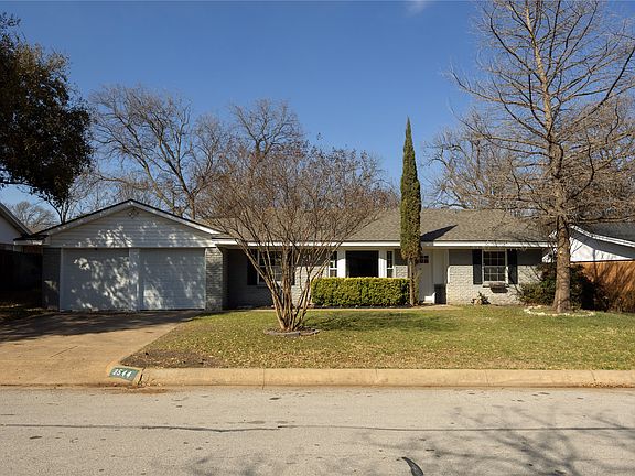 2nd image of 3544 Wosley Dr