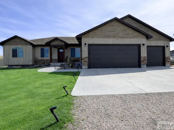 7647 S Packbridge Ln, Idaho Falls, ID 83406