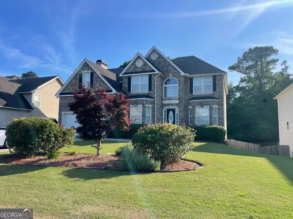 582 Georgia Cir, Loganville, GA 30052