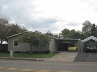 1853 W Main St, Cottage Grove, OR 97424