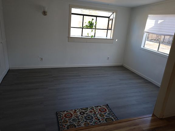5th image of 1710 Winchester Dr