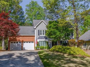 3107 Sandhurst Dr, Woodstock, GA 30189