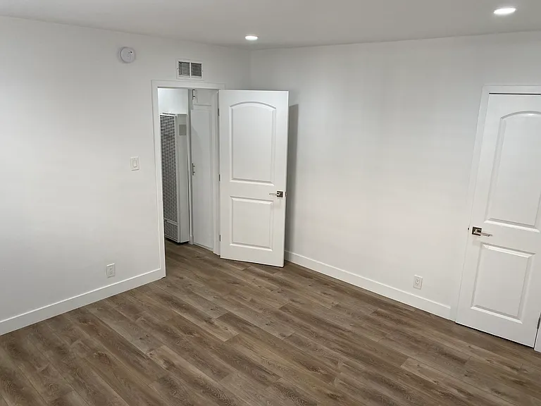 1442 S Wooster St #1 — Photo 16