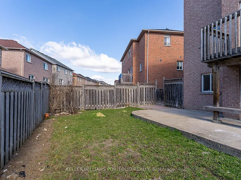 99 Dells Cres — Photo 46