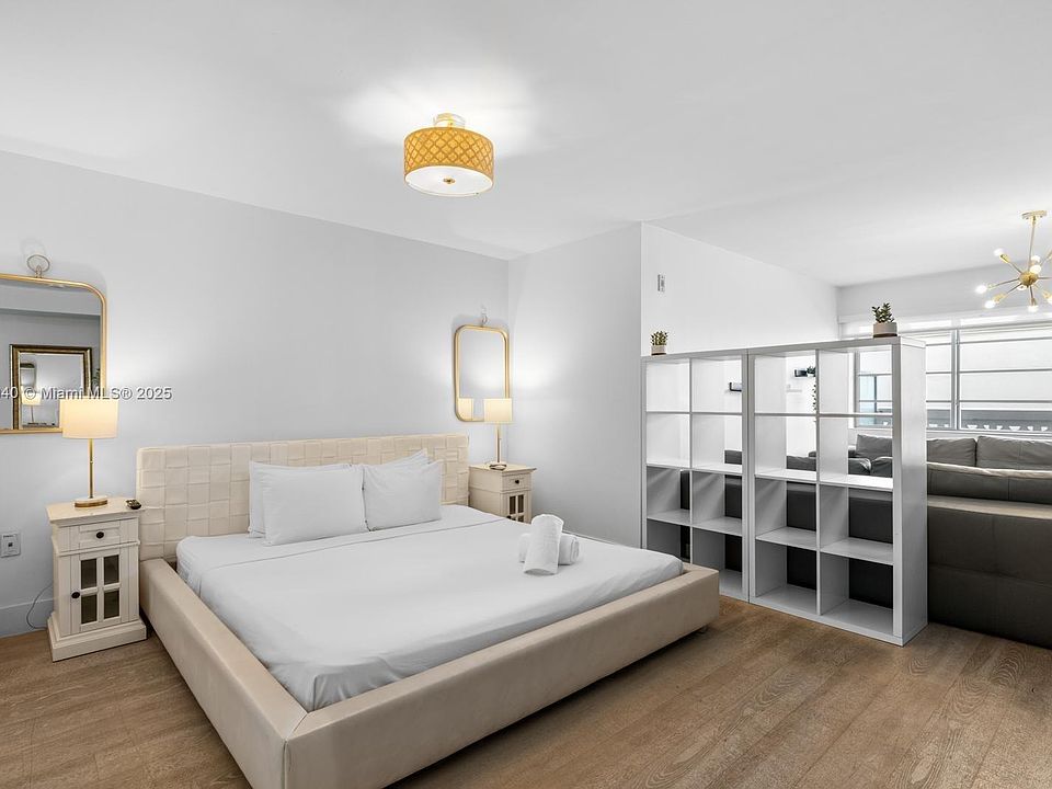 The Strand On Ocean Drive - 1024 Ocean Dr Miami Beach FL | Zillow
