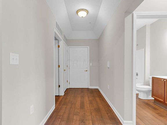 5th image of 773 Hidden Springs Dr