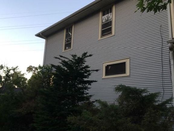 3rd image of 73 E 138th St