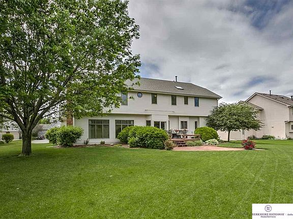 3rd image of 1106 Norton Dr