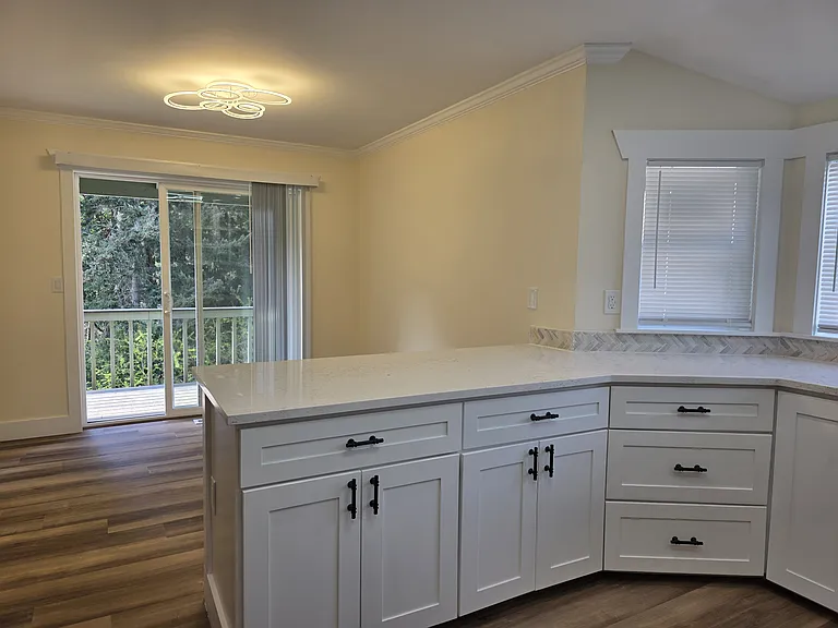 312 Marietta Ct — Photo 6