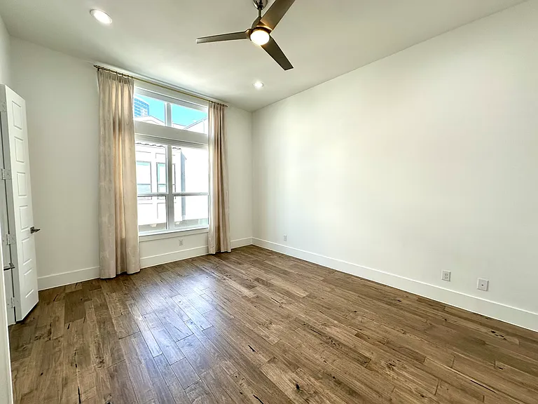 6108 Preserve Dr — Photo 14