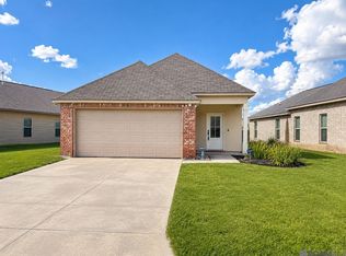 15484 Oakstone Dr, Prairieville, LA 70769
