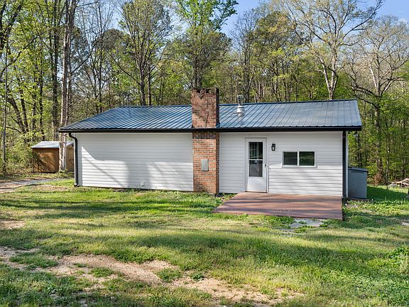 3rd image of 465 Old Horton Rd SE