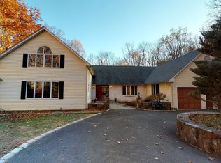 45 Wyldewood Rd, Easton, CT 06612