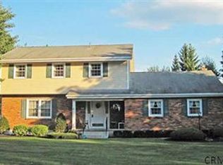 5 County View Rd, Latham, NY 12110