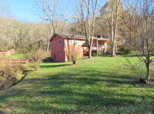 1466 Frazier Rd, Franklin, NC 28734