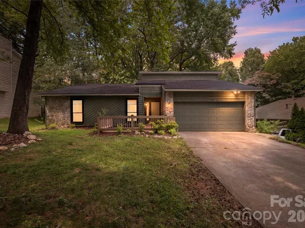4607 Cricklewood Ln, Charlotte, NC 28212