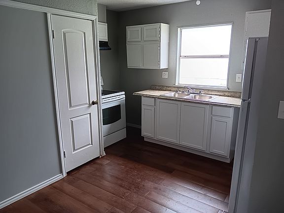 4th image of 503 H St #B