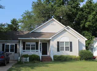 2812 Leicester Ct, Apex, NC 27539