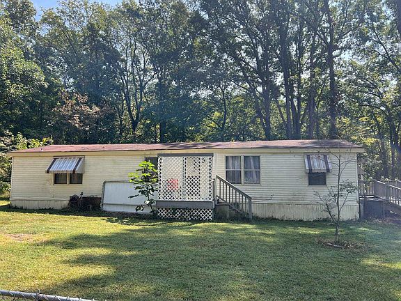 3rd image of 119 Nancy Dr