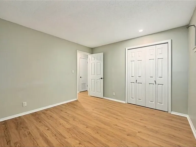 4143 Roanoke Rd #6 — Photo 4
