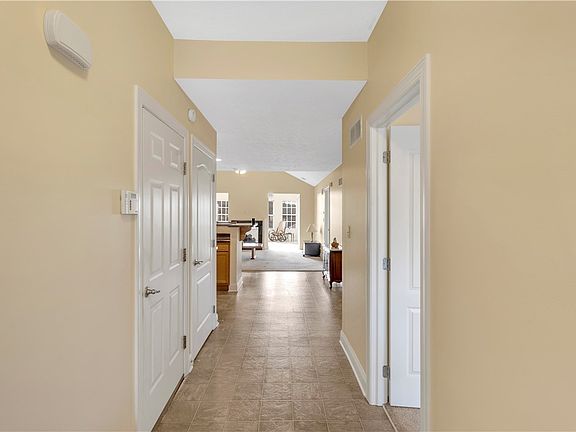 5th image of 2365 Wheatland Cir