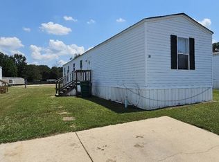 33 Oakwood Dr, Nash, TX 75569