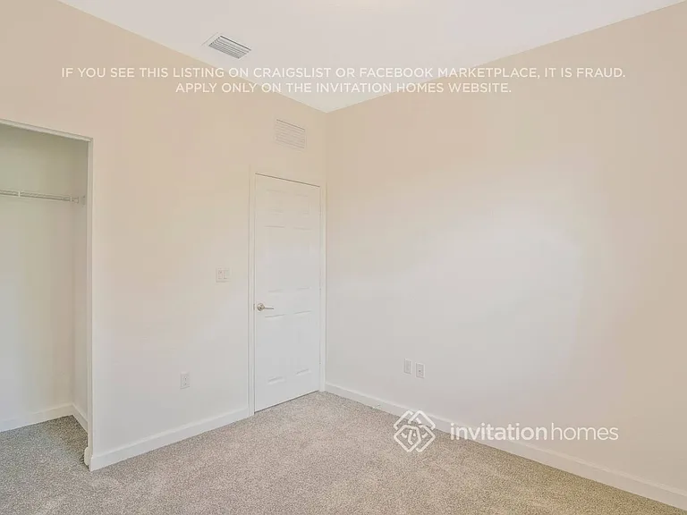 1636 SW 29th St — Photo 16