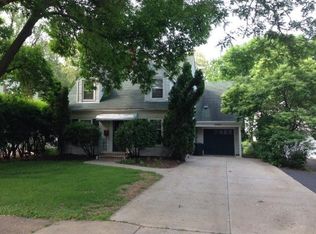 2490 Beverly Rd, Saint Paul, MN 55104