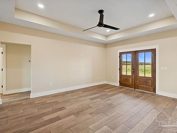 5th image of 9216 Salter Rd