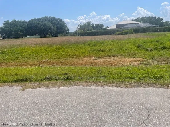5908 Glens Ct, Sebring, FL 33876