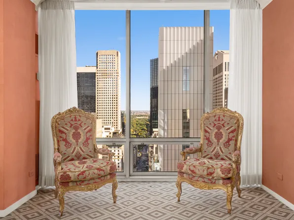 641 5th Avenue image 10 of 15