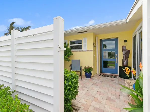 208 Sims Creek Dr, Jupiter, FL 33458