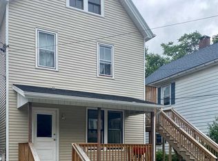 6 Oak St, Poughkeepsie, NY 12601