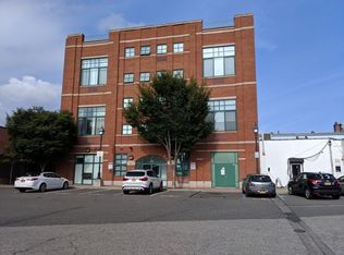 70 S Main St UNIT 305, Freeport, NY 11520
