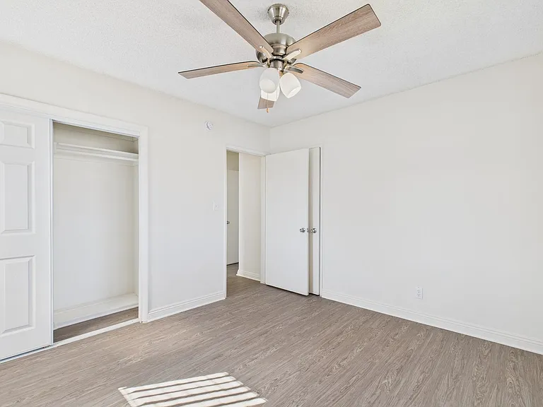 9682 Alwood Ave — Photo 30