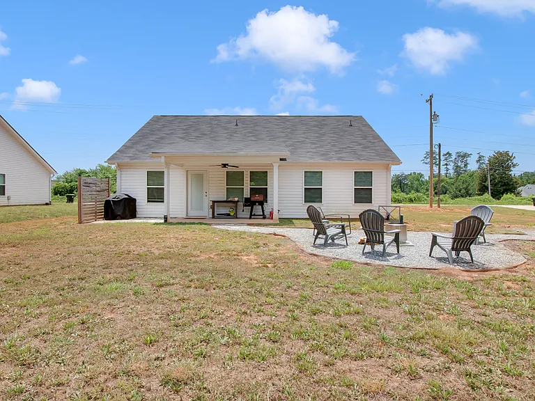 790 N Trade Avenue Ext — Photo 17