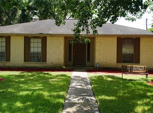 5403 Timpani Dr, Friendswood, TX 77546