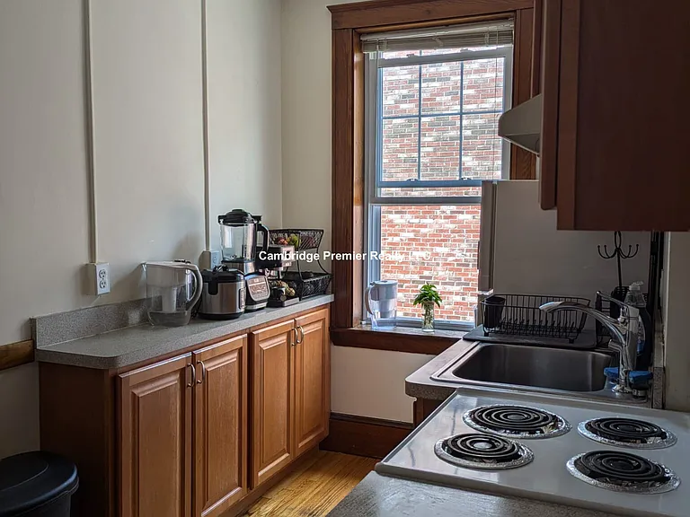 147 Summer St #1 — Photo 20